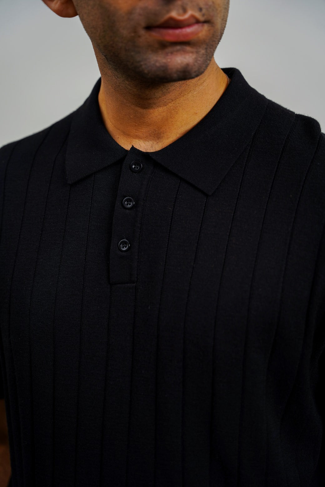 BLACK RIBBED KNIT POLO SHIRT