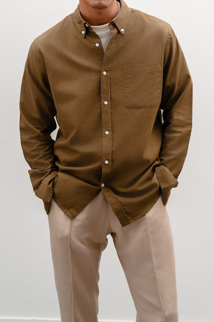 BROWN CLASSIC OXFORD SHIRT