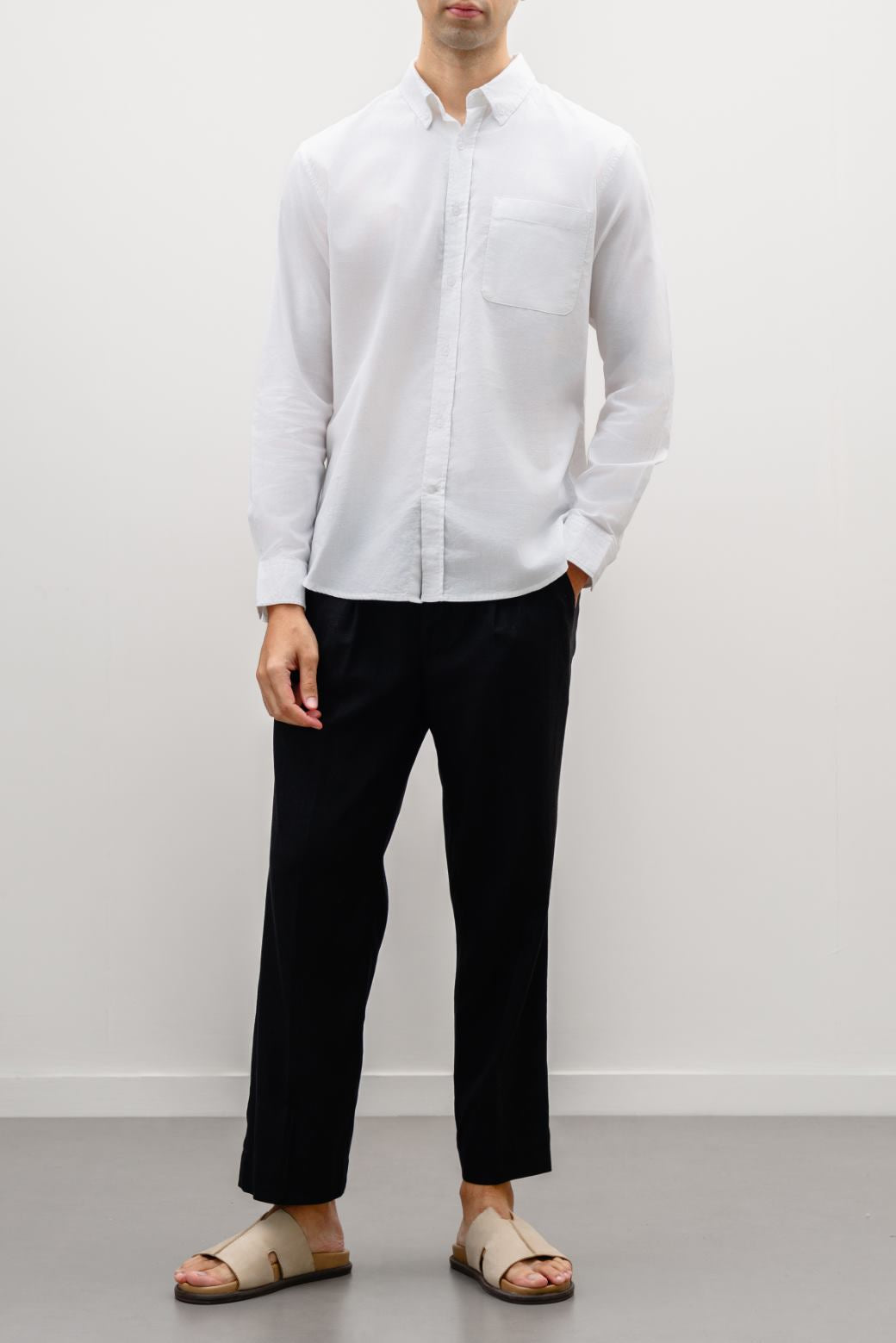 WHITE CLASSIC OXFORD SHIRT