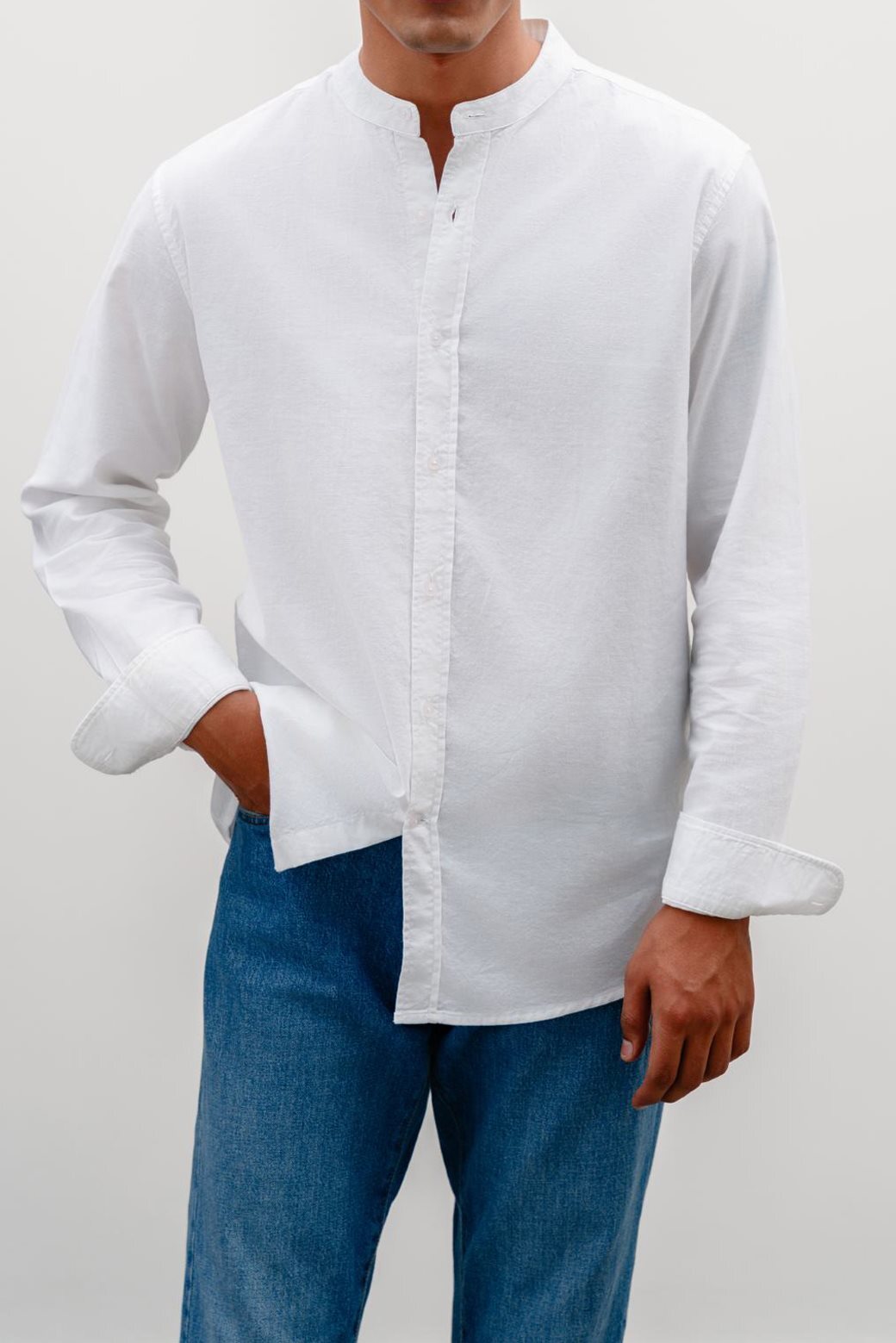 WHITE BAND COLLAR SHIRT