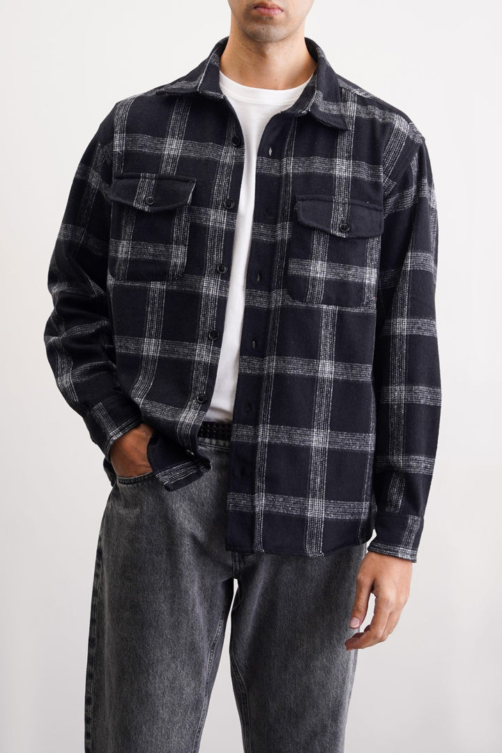 BOY-NEXT-DOOR FLANNEL OVERSHIRT