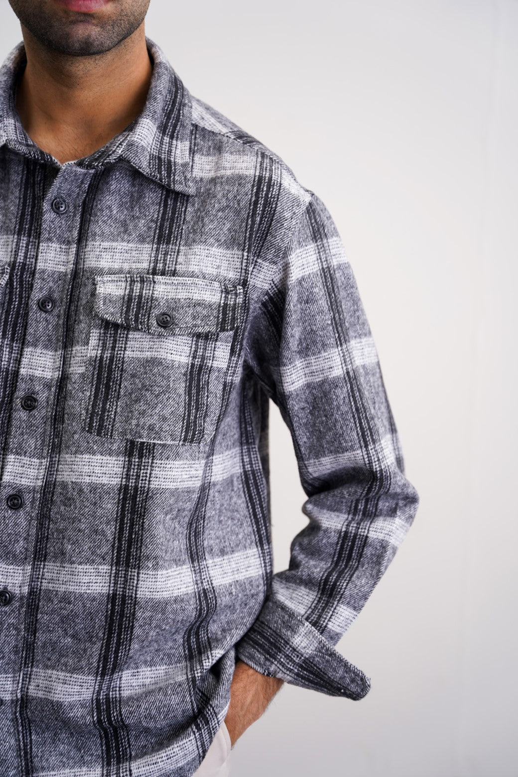 GREY BOY-NEXT-DOOR FLANNEL OVERSHIRT