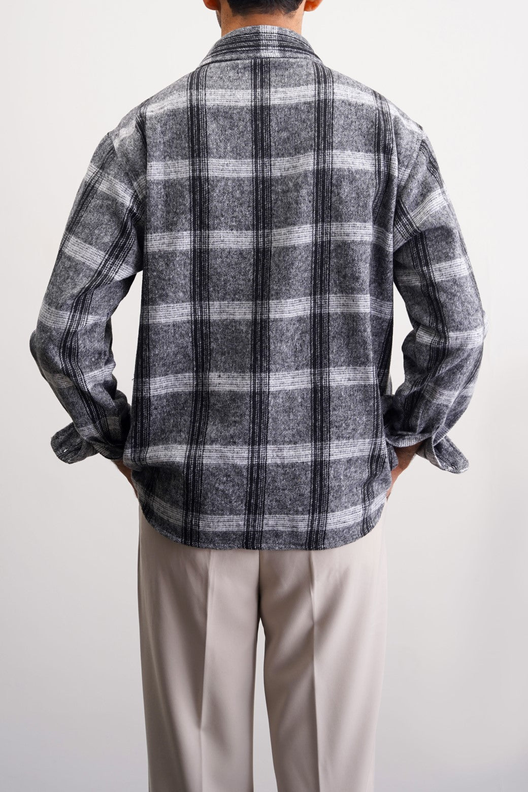 GREY BOY-NEXT-DOOR FLANNEL OVERSHIRT