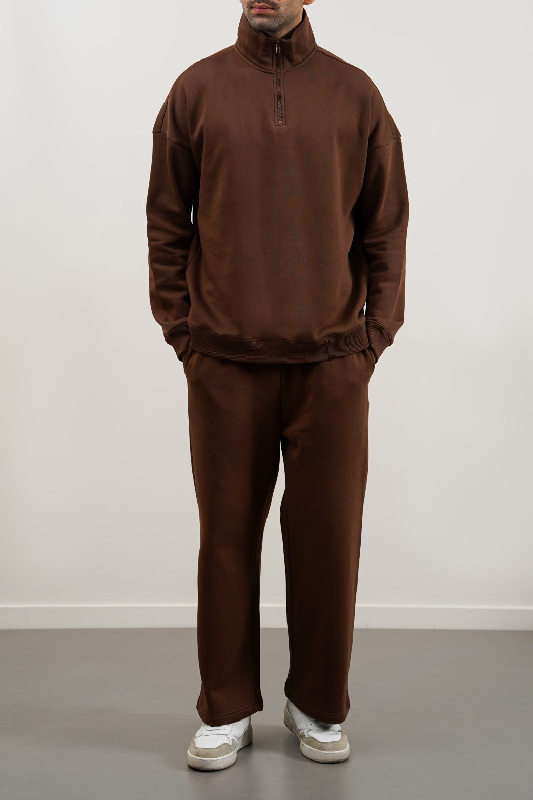 BROWN QUARTER ZIP SWEATSHIRT