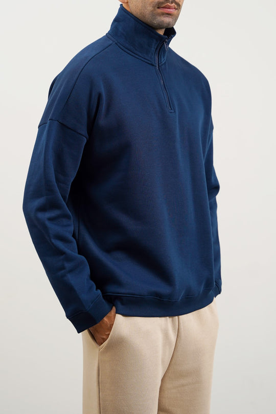 NAVY QUARTER ZIP SWEATSHIRT