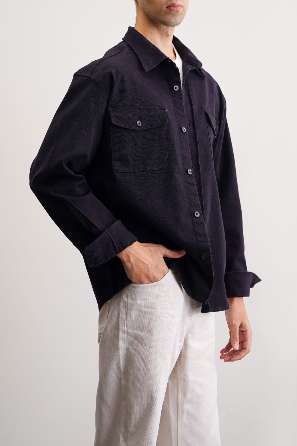 BLACK RELAXED OVERSHIRT