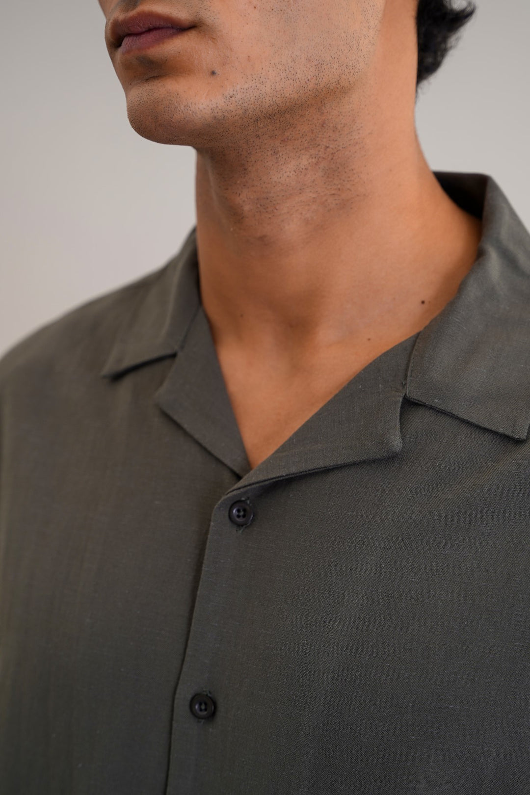 OLIVE RELAXED SAFARI SHIRT