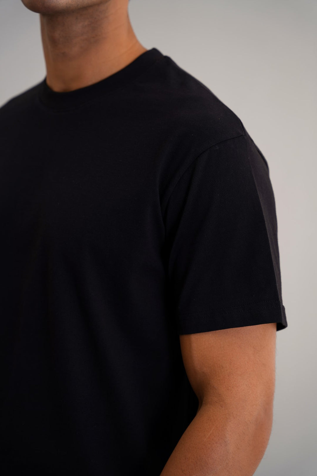 BLACK CLASSIC COTTON TEE