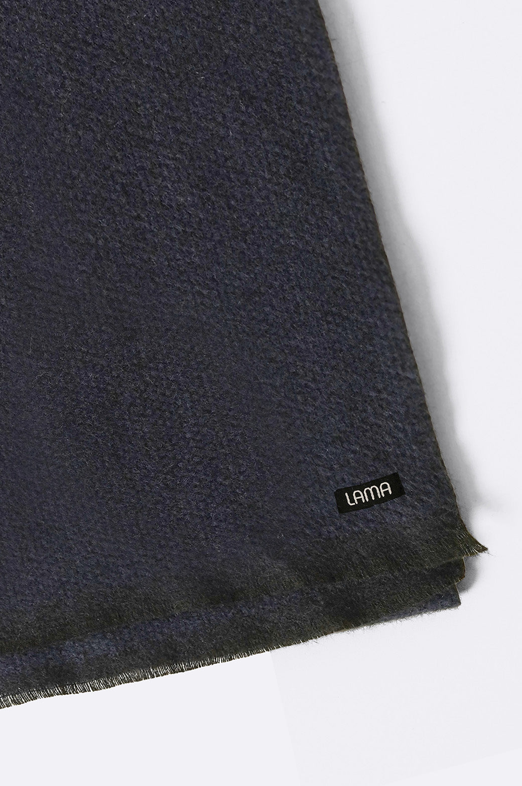 NAVY LUXURY TEXTURED SCARF