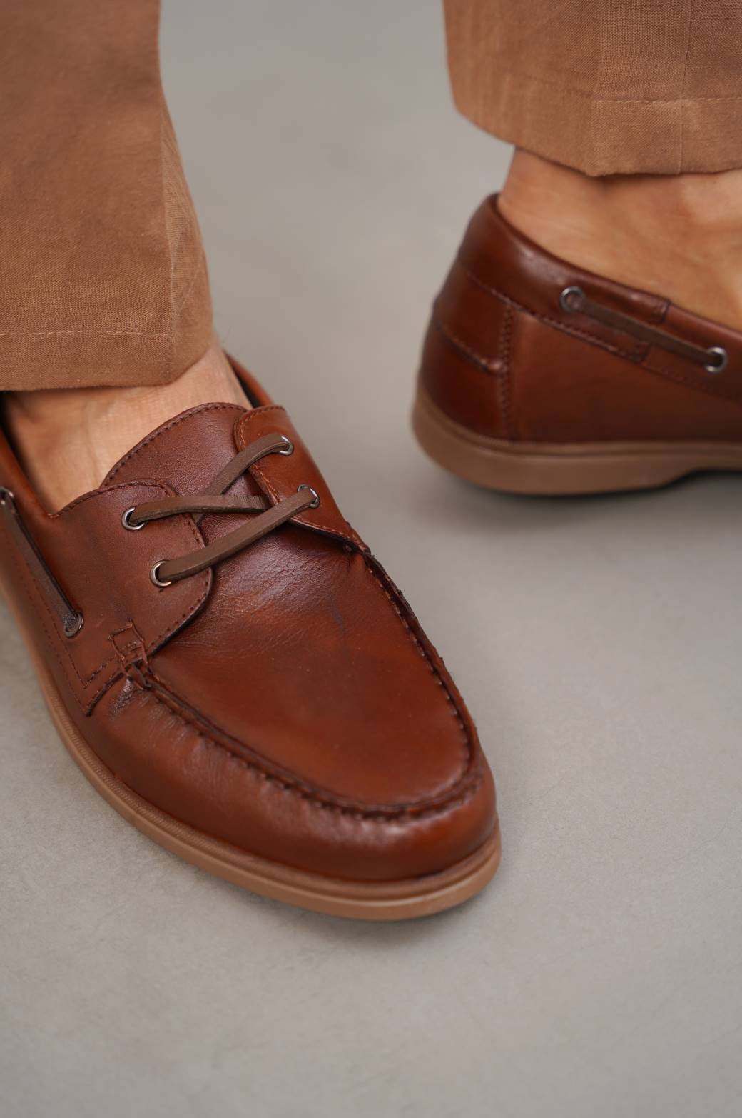 DARK BROWN LEATHER BOAT SHOES