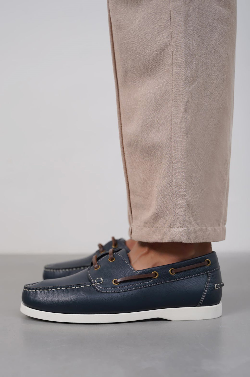 NAVY CLASSIC BOAT SHOES