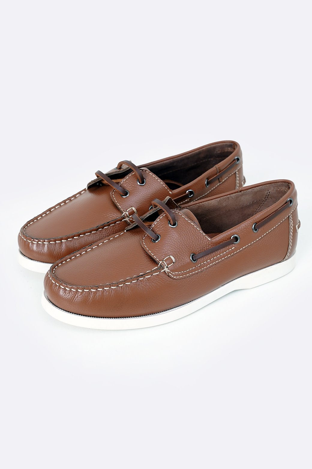 TAN CLASSIC BOAT SHOES