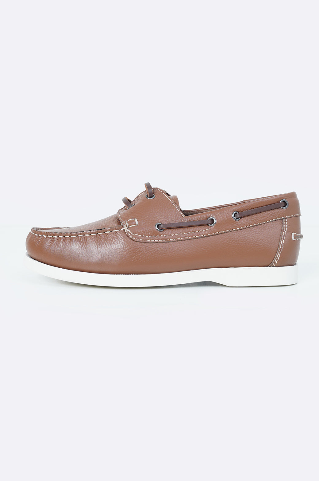 TAN CLASSIC BOAT SHOES
