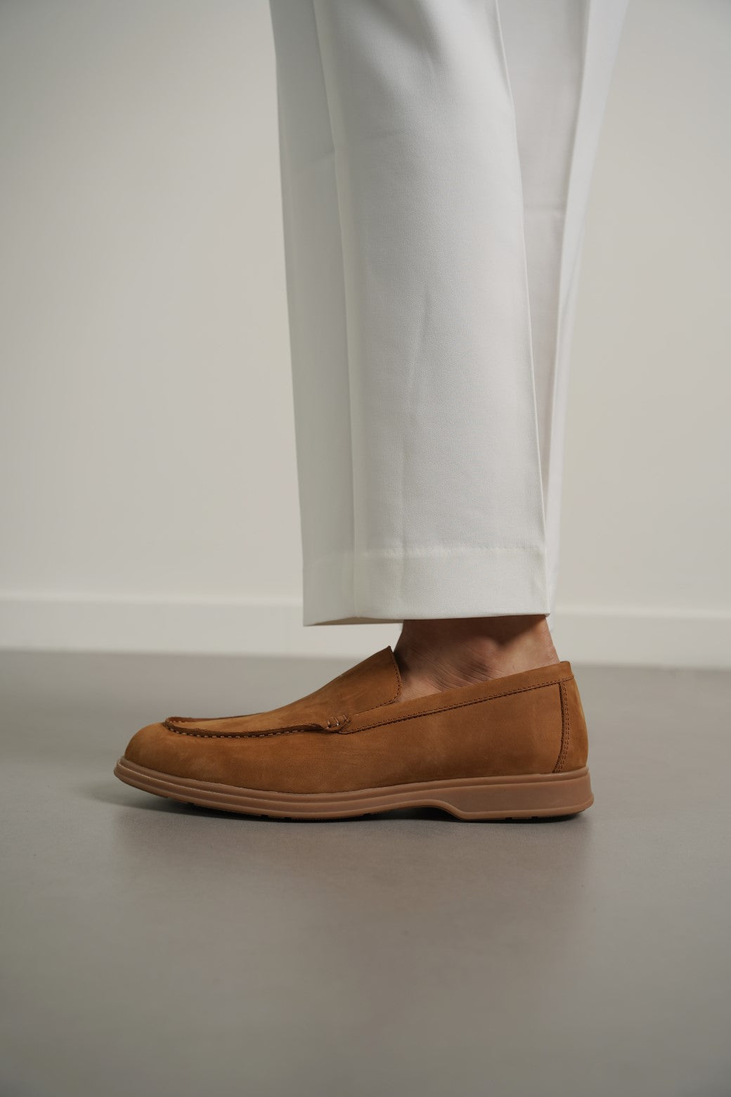 CAMEL CLASSIC LEATHER LOAFERS