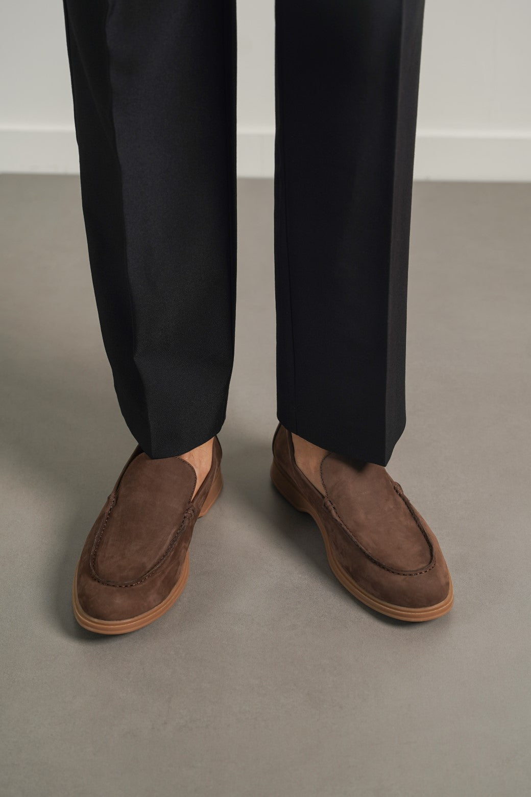 COFFEE CLASSIC LEATHER LOAFERS