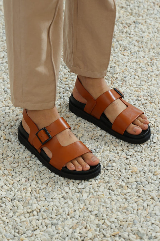 BROWN DOUBLE STRAP SANDALS