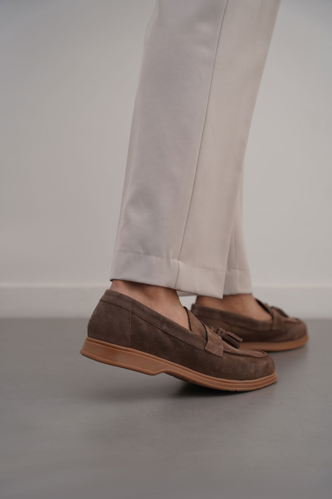 BROWN SUEDE LEATHER TASSEL LOAFERS