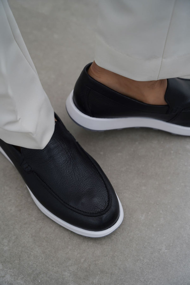 BLACK AIR LEATHER LOAFERS