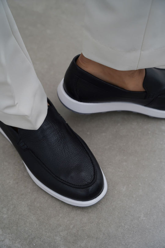 BLACK AIR LEATHER LOAFERS