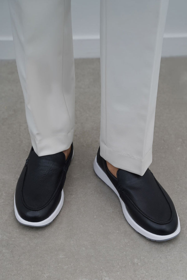 BLACK AIR LEATHER LOAFERS