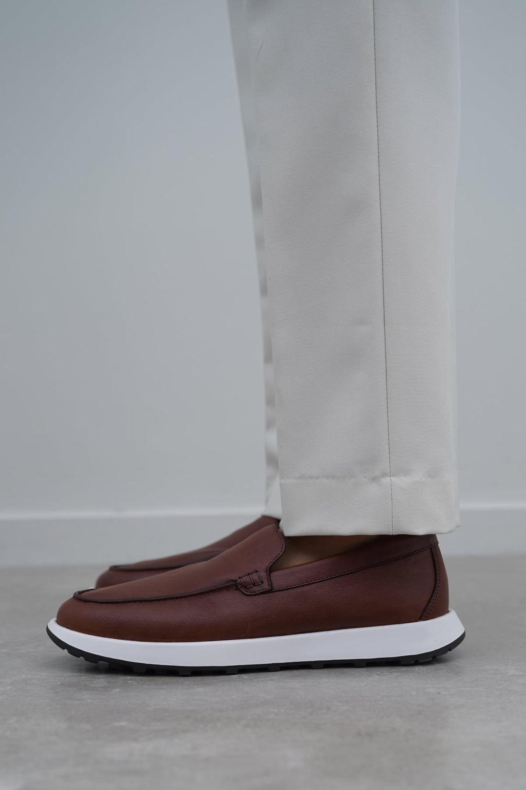 AIR LEATHER LOAFERS