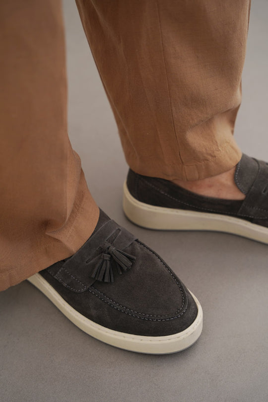 GREY SUEDE LEATHER TASSEL LOAFERS