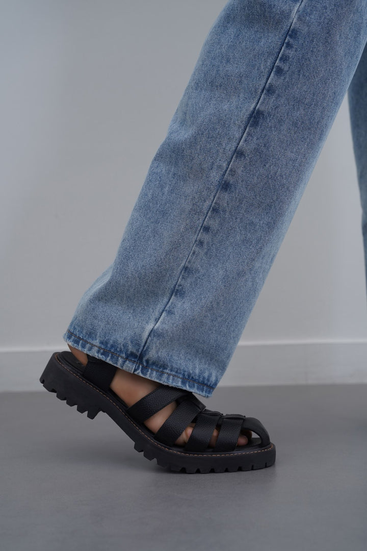 BLACK CLASSIC FISHERMAN LEATHER SANDALS