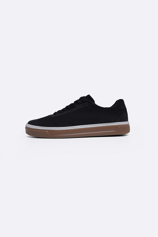 BLACK LACE-UP LEATHER SNEAKER
