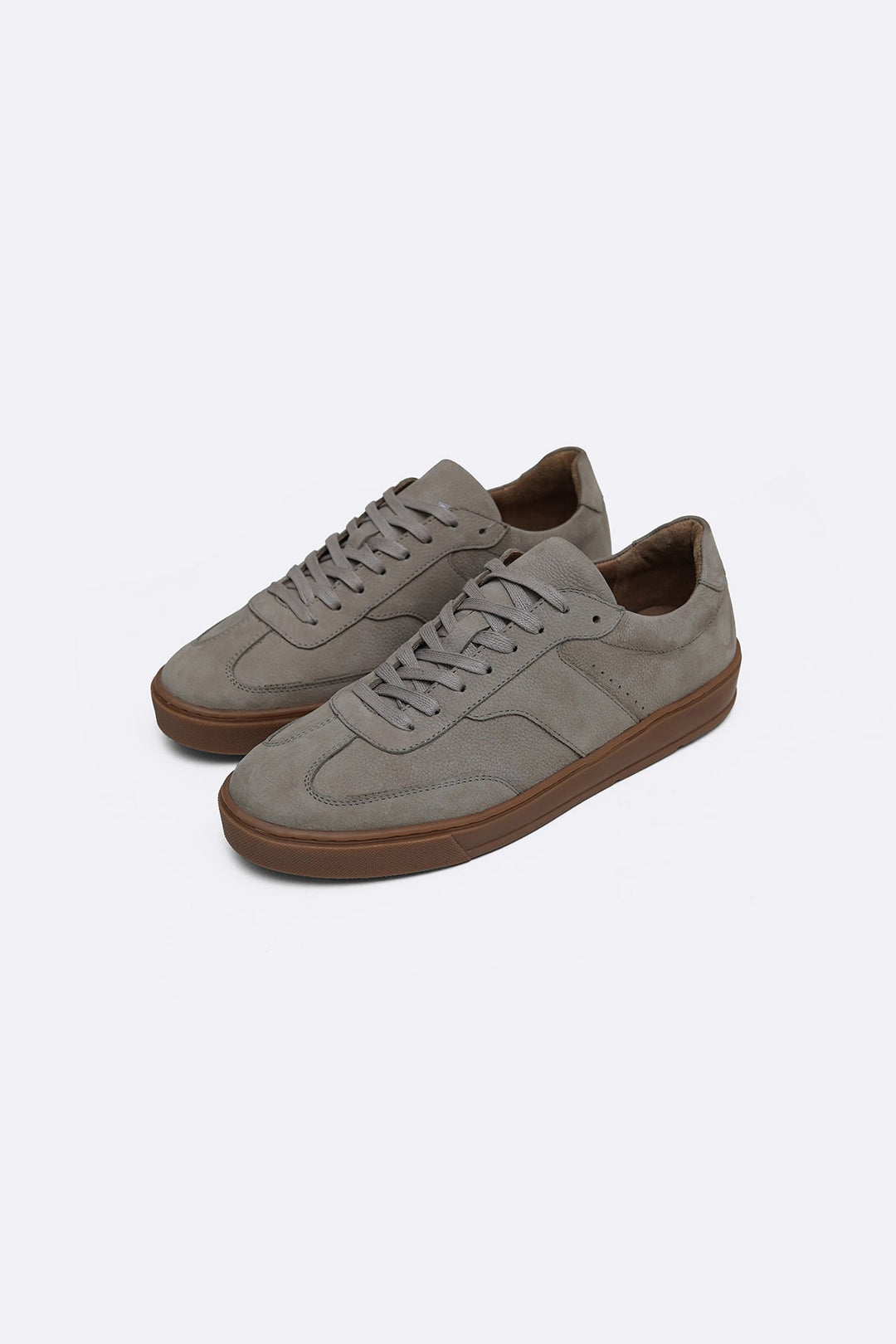 LIGHT GREY LACE-UP LEATHER SNEAKERS
