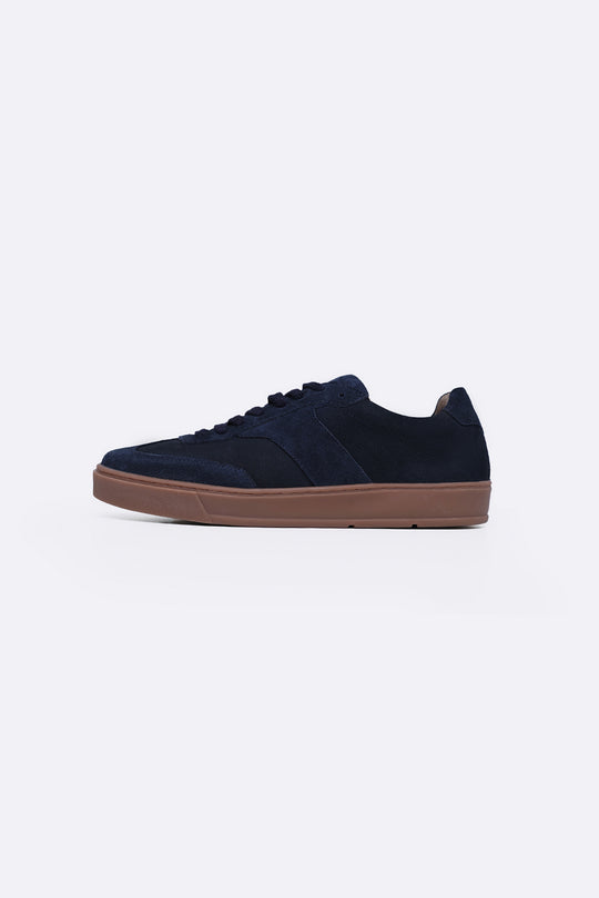 NAVY LACE-UP LEATHER SNEAKER