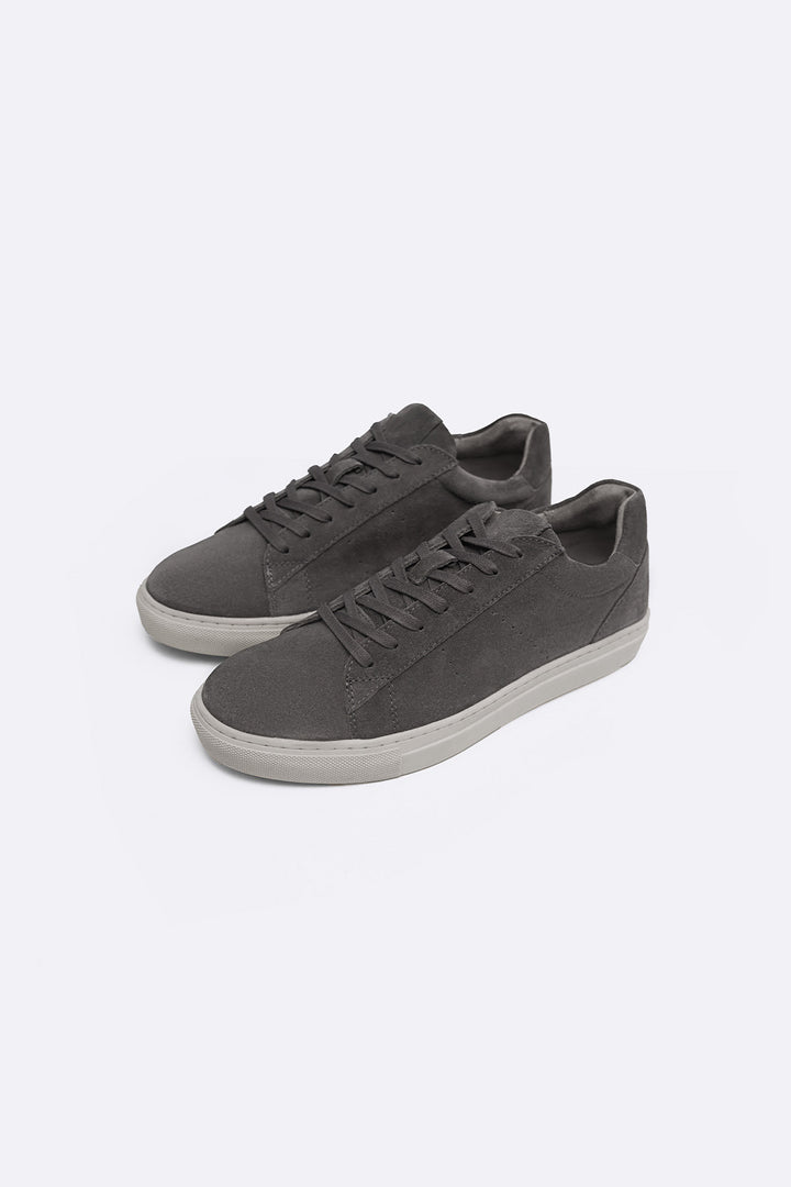 LACE-UP LEATHER SNEAKERS