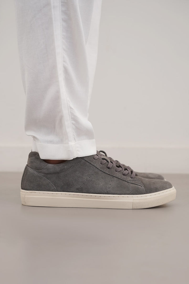 GREY LACE-UP LEATHER SNEAKERS
