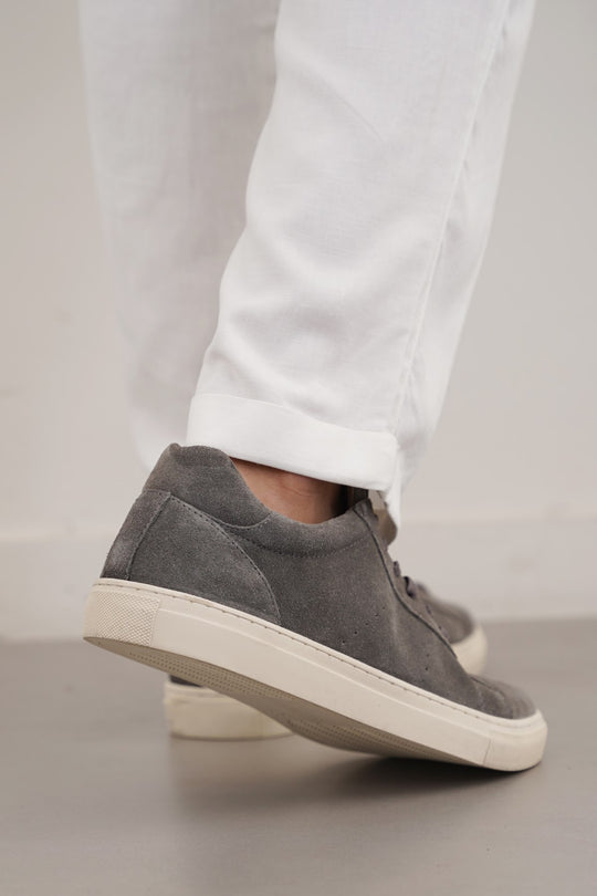 GREY LACE-UP LEATHER SNEAKERS