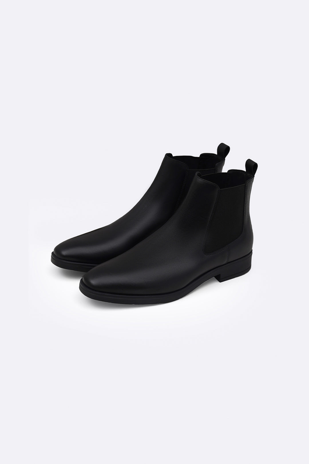 BLACK CLASSIC BLACK LEATHER CHELSEA BOOTS