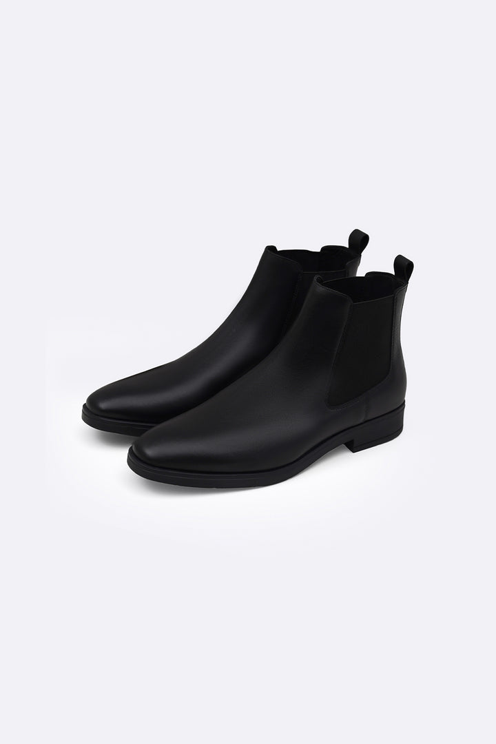 BLACK CLASSIC BLACK LEATHER CHELSEA BOOTS