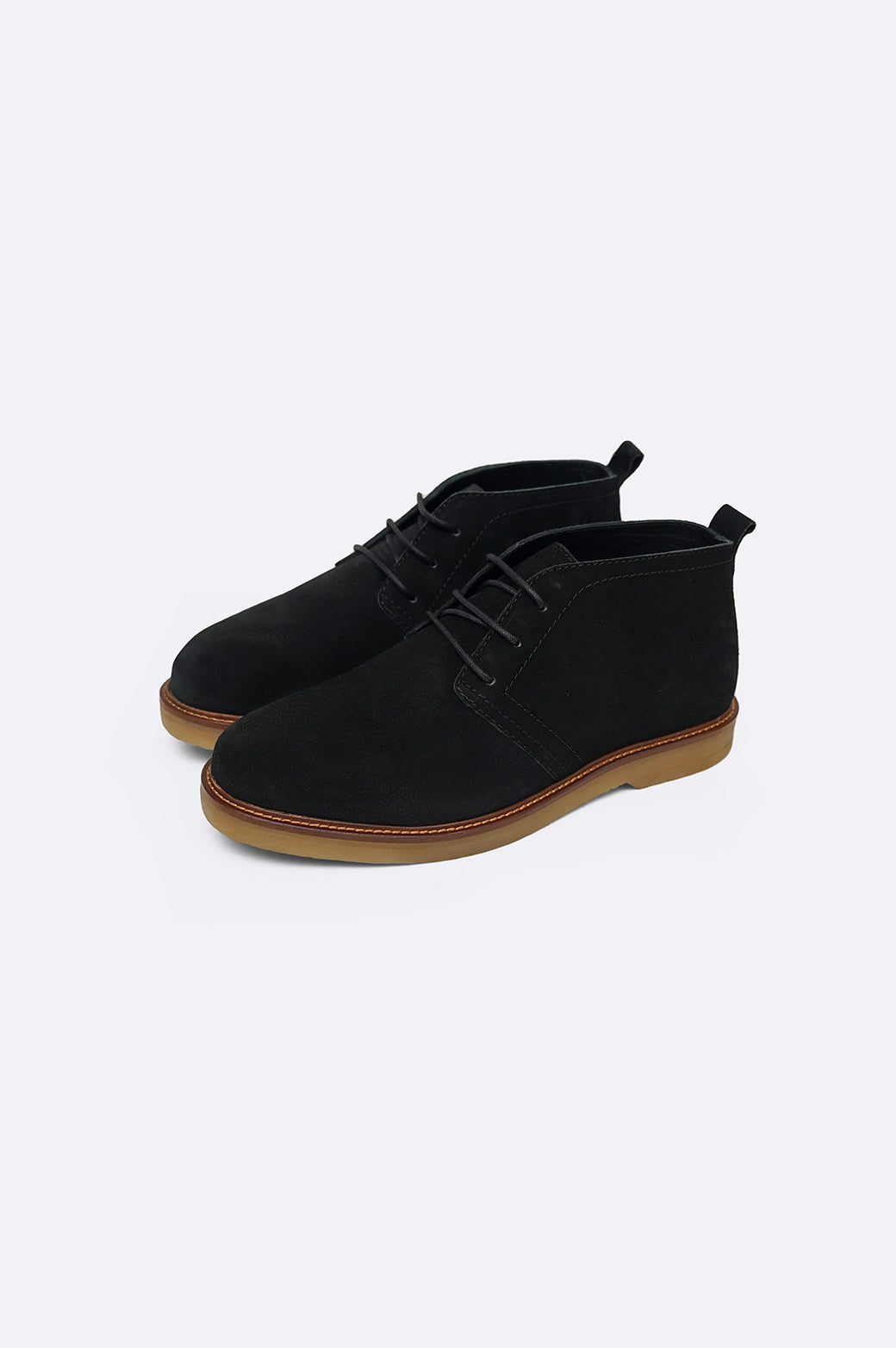 BLACK SUEDE CHUKKA BOOTS