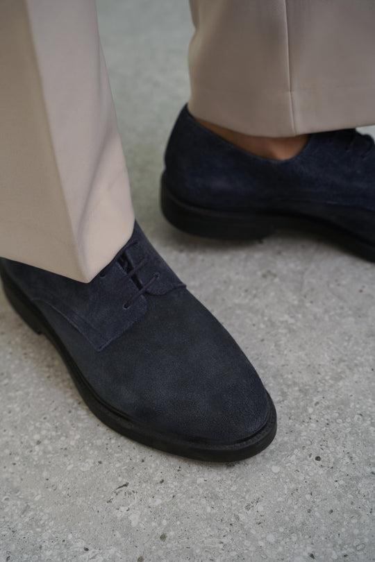 NAVY LEATHER DERBY SHOES