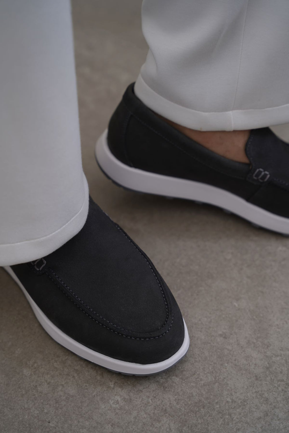 DARK GREY AIR LEATHER LOAFERS