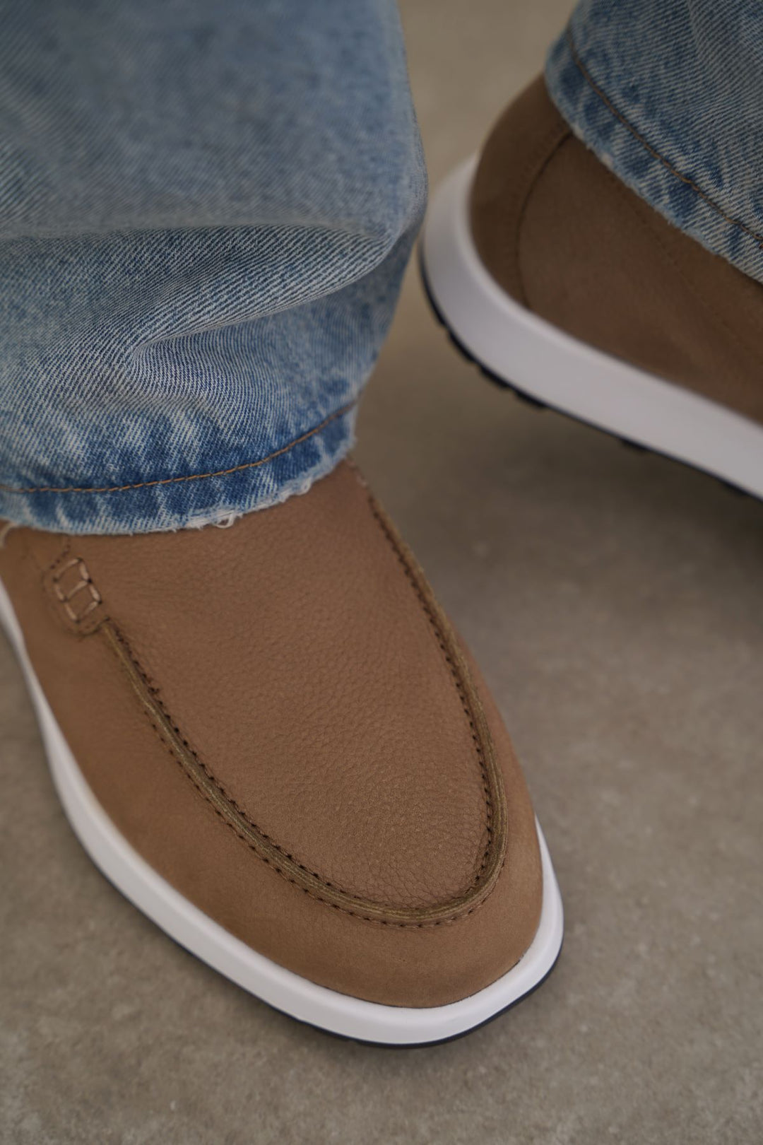 TAUPE AIR LEATHER LOAFERS