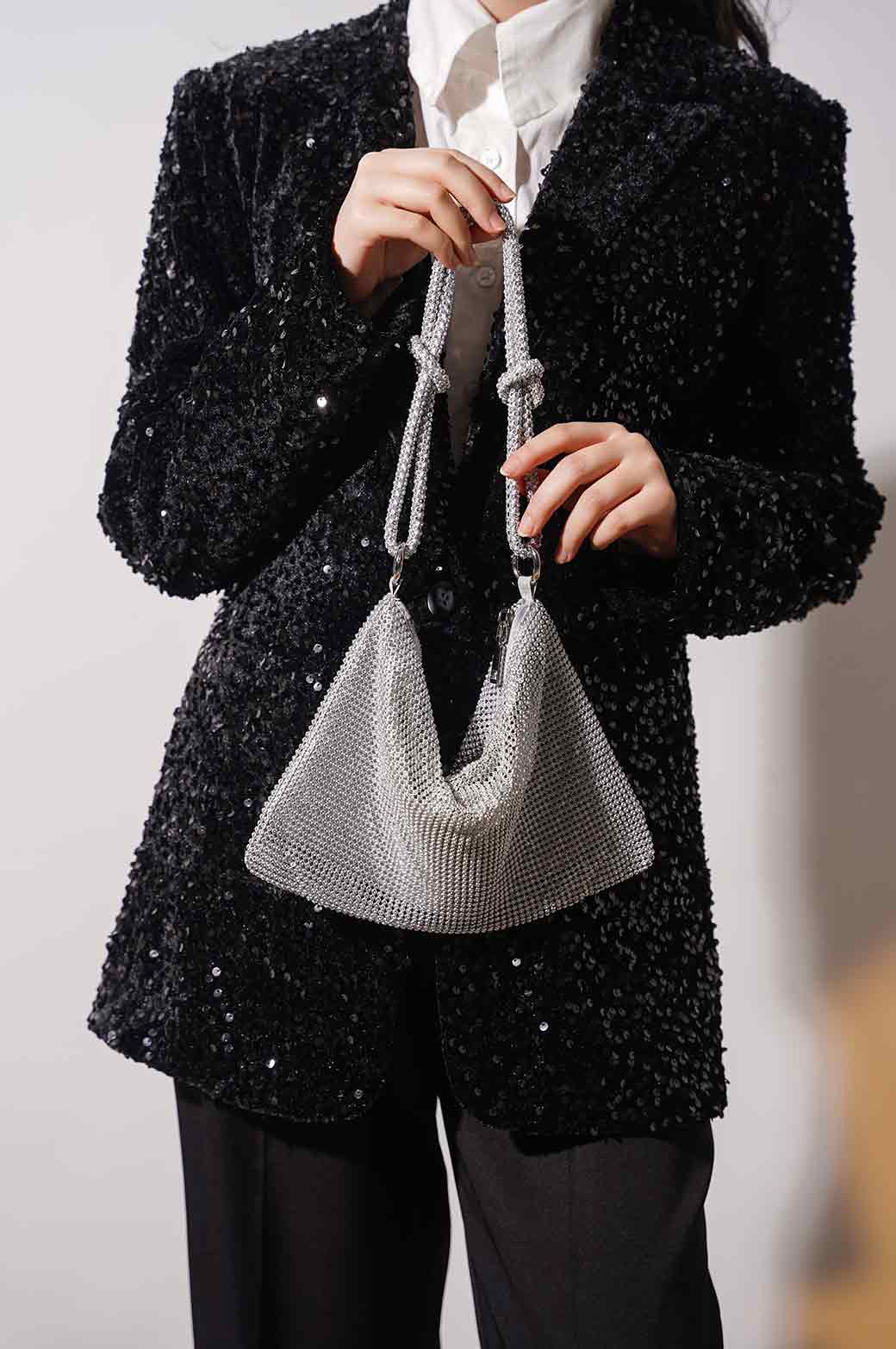 SILVER SUNDOWNER SHOULDER BAG