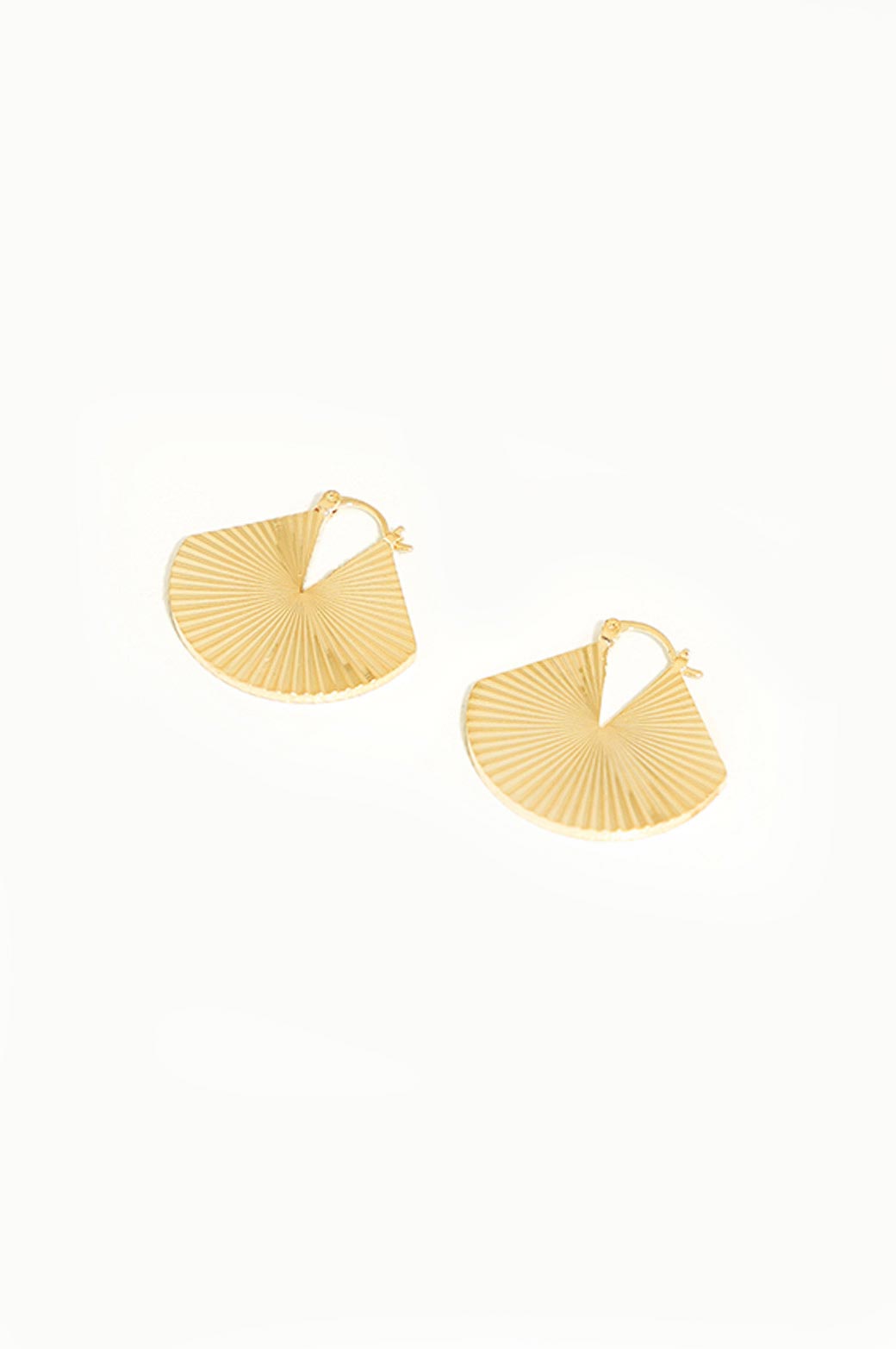 GOLD METALLIC HOOP