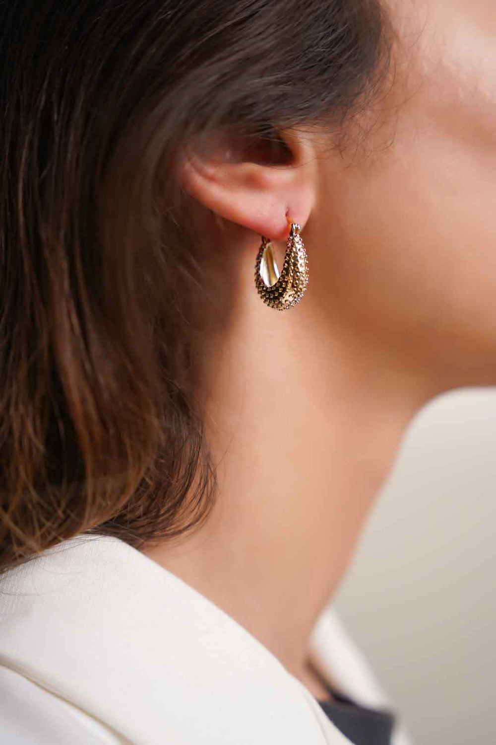 GOLD TEXTURED EARRING
