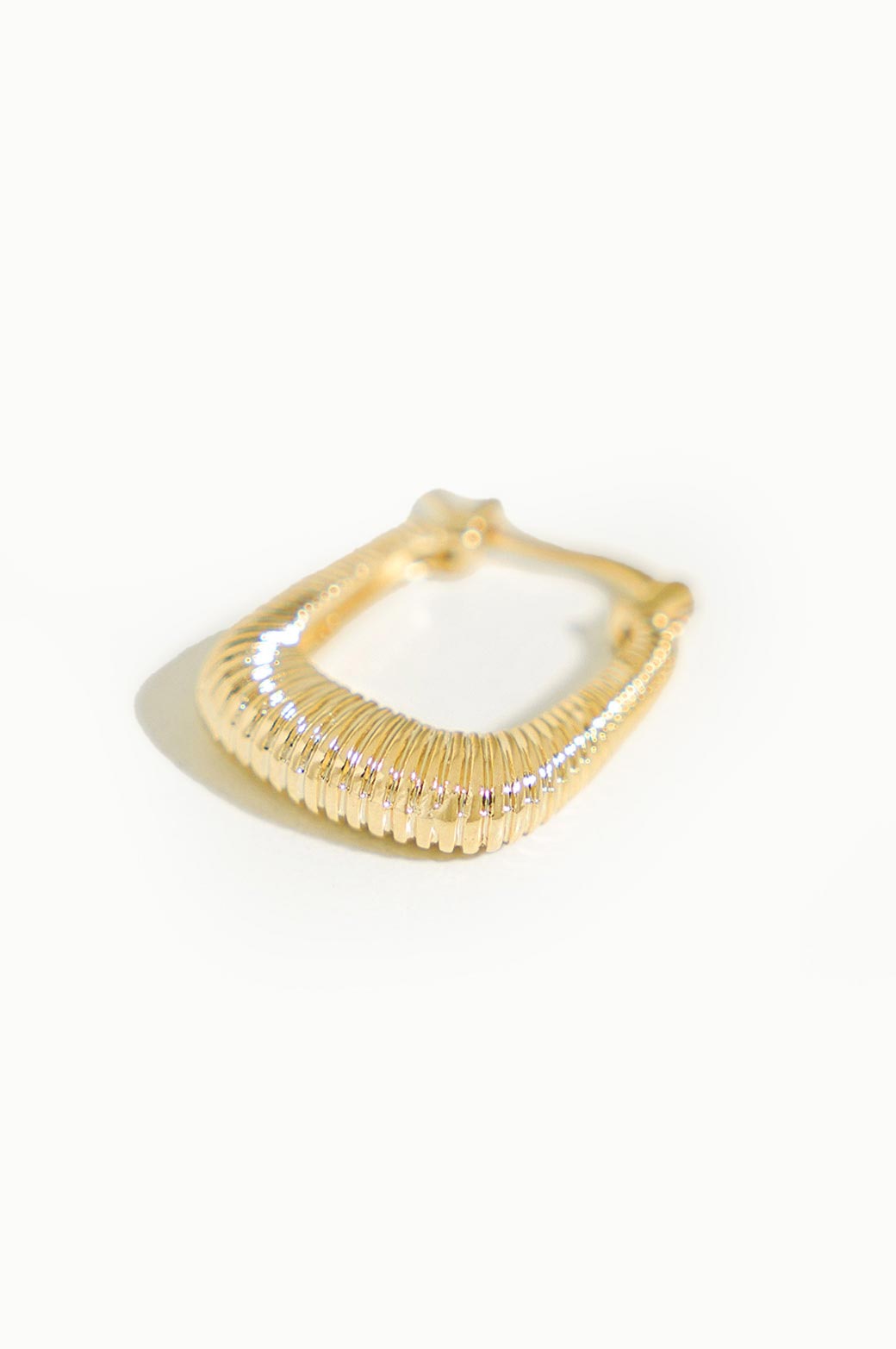 GOLD U COILED EARRING