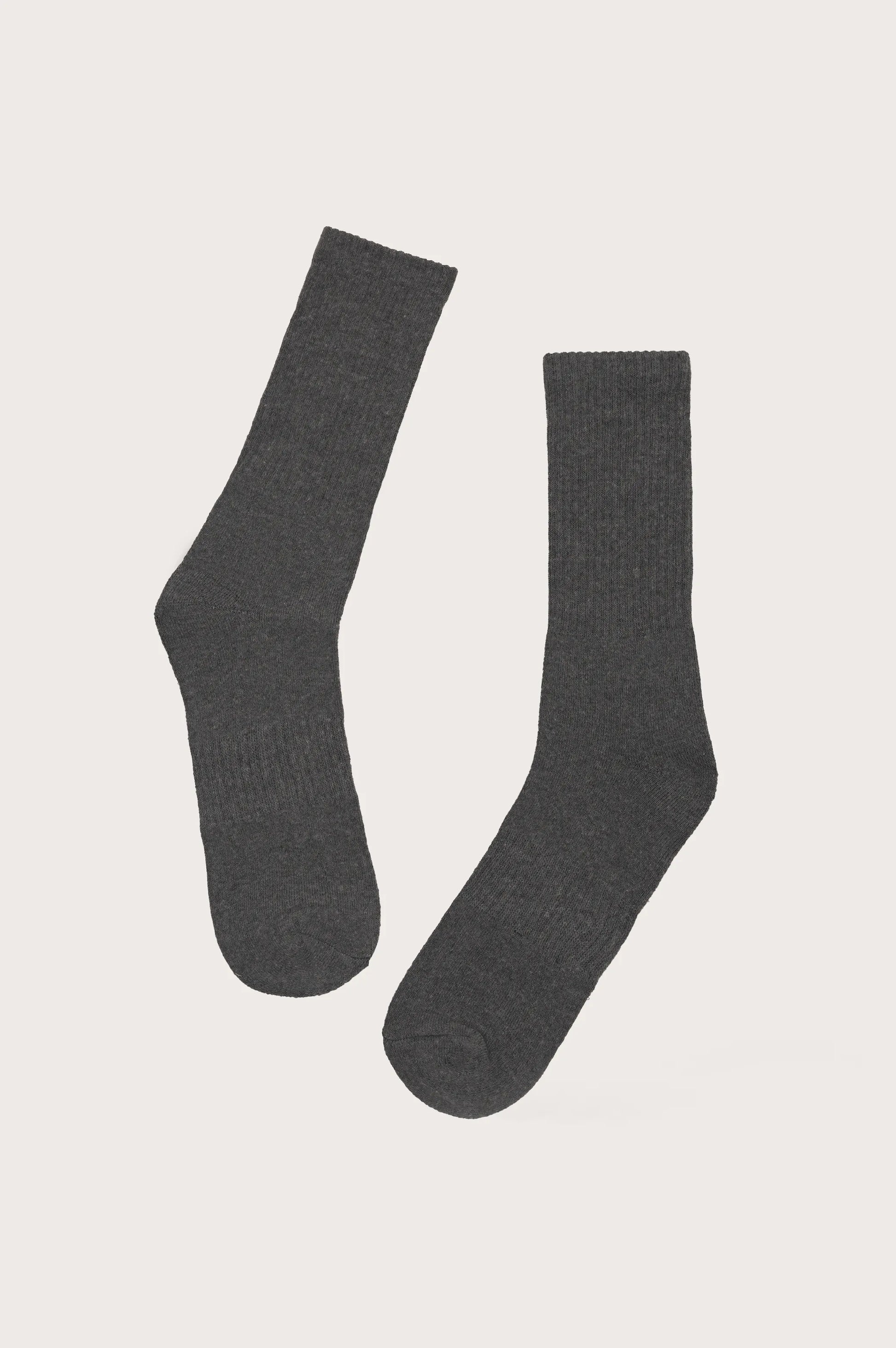 GREY SPORTS SOCKS