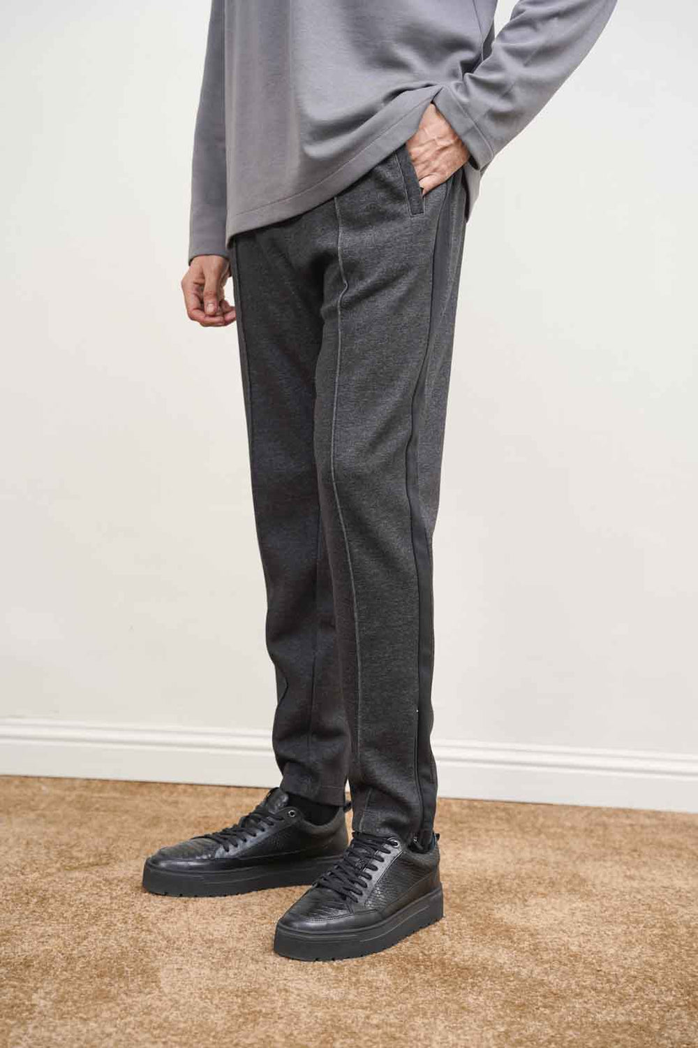 CHARCOAL TROUSER WITH SIDE PANEL