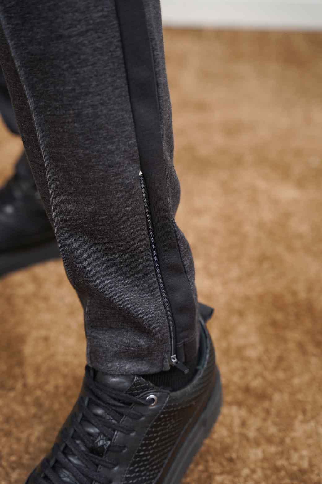 CHARCOAL TROUSER WITH SIDE PANEL