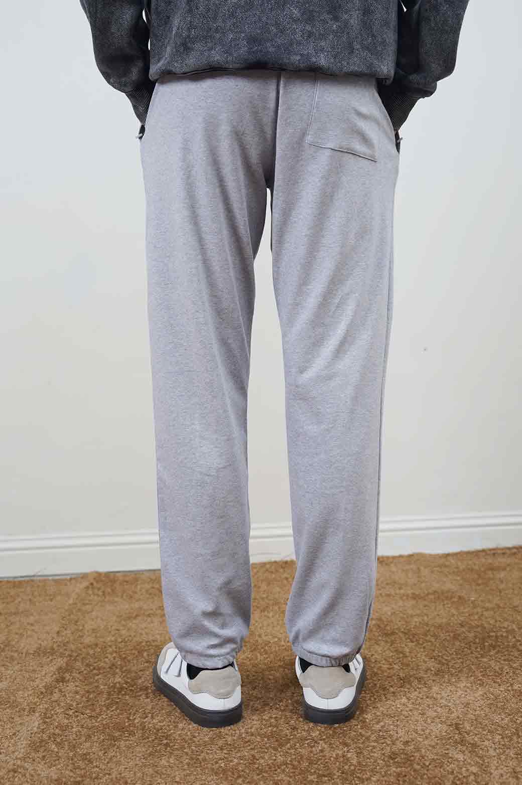 HEATHER GREY PLEATED JOGGER PANT