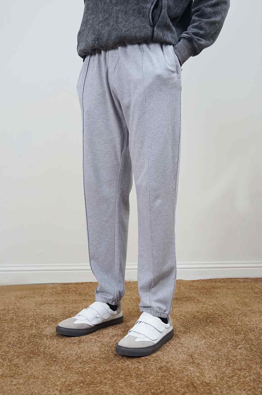 HEATHER GREY PLEATED JOGGER PANT