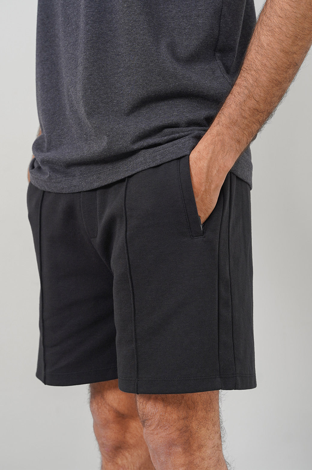 ALL BALCK SHORTS WITH SIDE PANEL