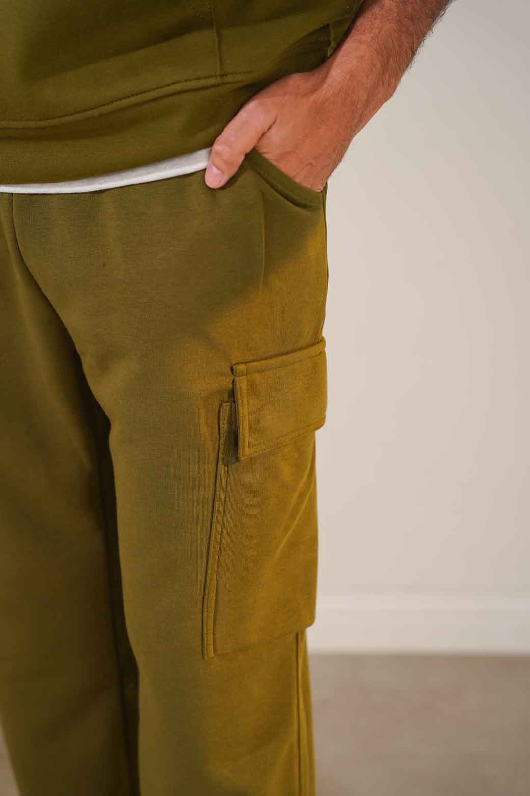 OLIVE CARGO TROUSER